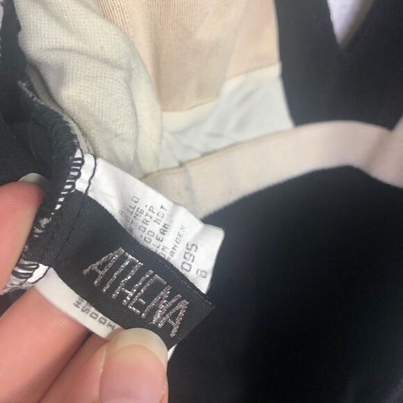 Athena Vintage Ruched Ribbed Low Back Keyhole Swimsuit 6 Crinkle Swim One Piece‎ - Picture 4 of 7